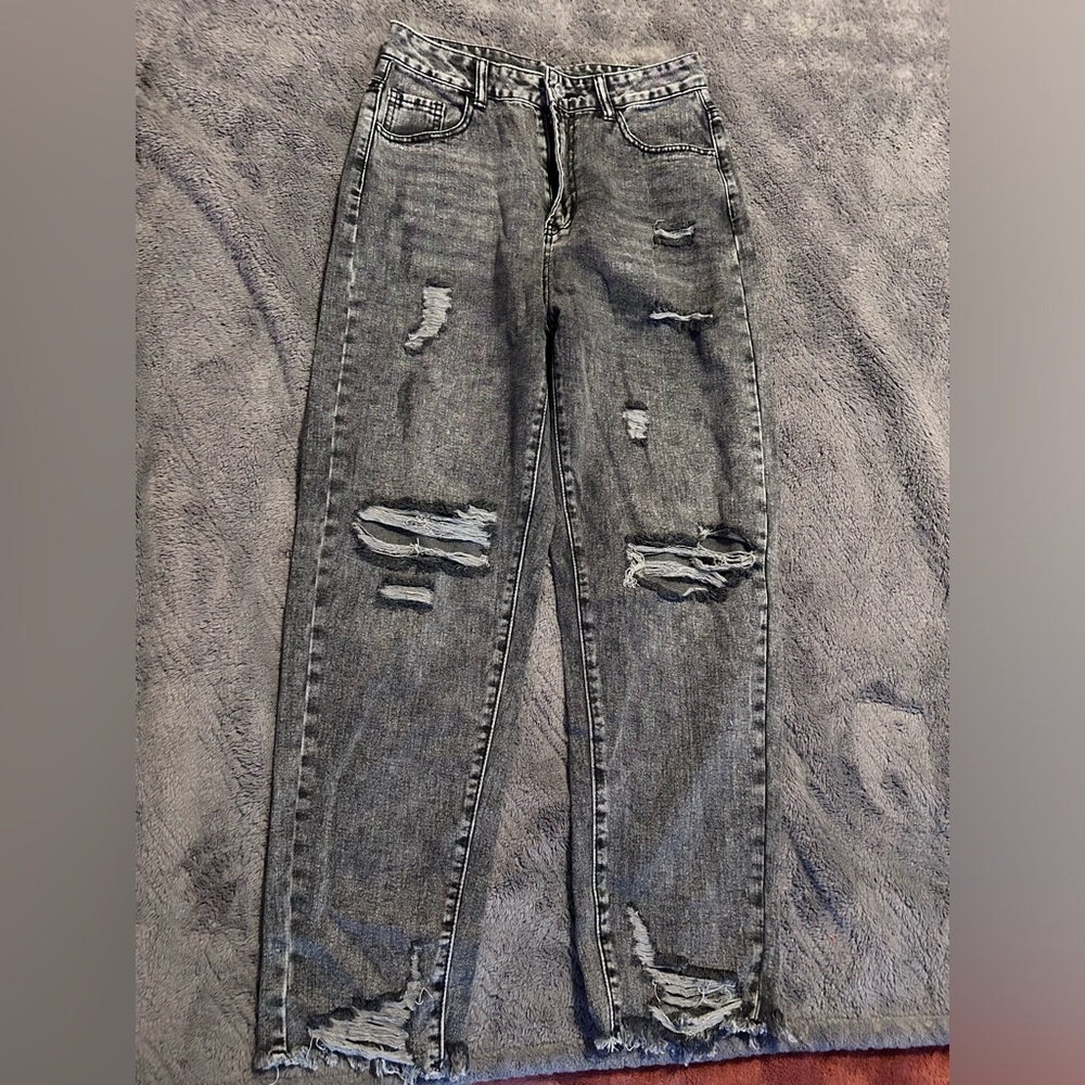 Black ripped denim pants